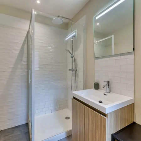 Apartment L'oiseau Blanc Un Petit Nid Proche De La Gare !